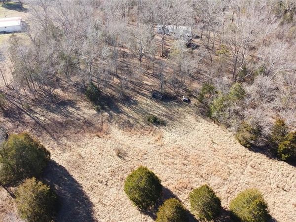 10827 Scout Camp Road, Bismarck, MO 63624