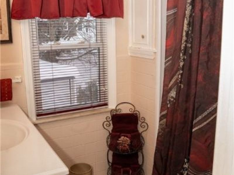 3670 Silsby Road, University Heights, OH 44118 Photo 15