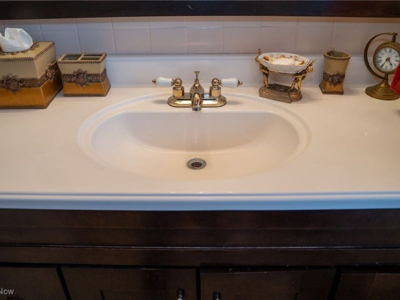 3670 Silsby Road, University Heights, OH 44118 Photo 16