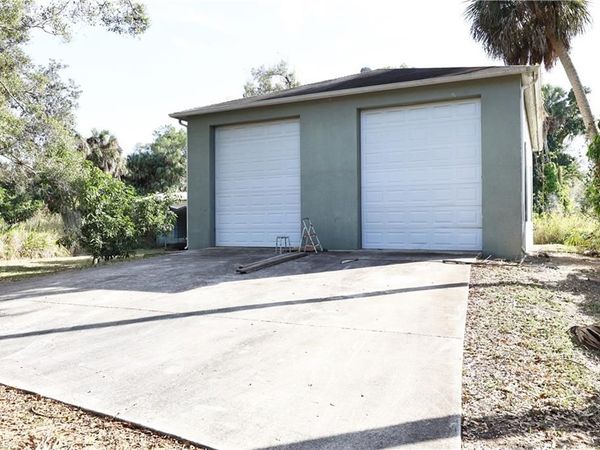 253 W Mariana AVE, NORTH FORT MYERS, FL 33903