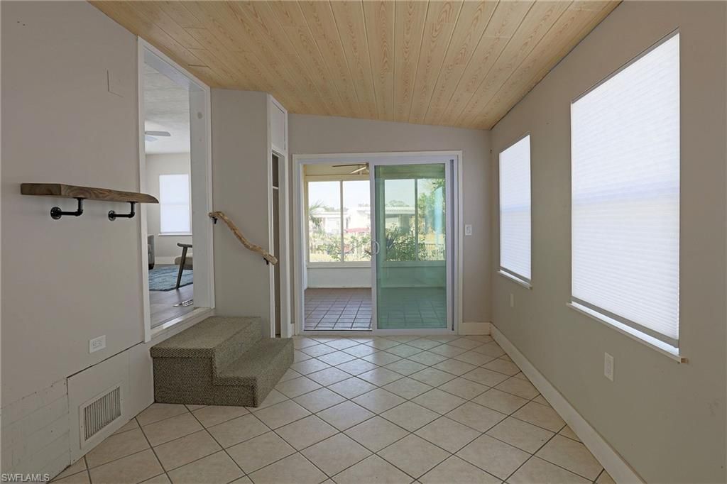 2012 S Olga Dr, Unit 38, Fort Myers, FL 33905 Photo