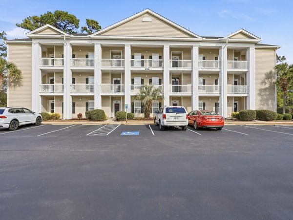 907 Knoll Shores Ct., Unit 203, Murrells Inlet, SC 29576
