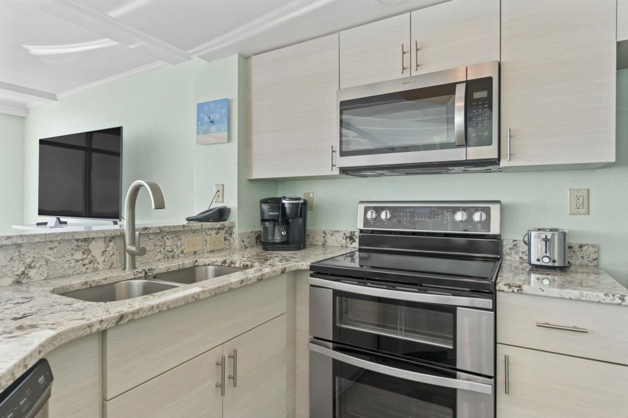 5300 North Ocean Blvd. Photo 14