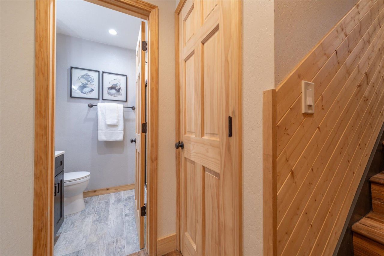 3115 North Lake Boulevard, Tahoe City, CA 96145 Photo