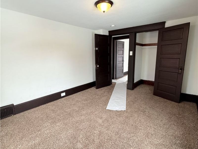 1433 Kenmore Boulevard, Unit 2, Akron, OH 44314 Photo 13