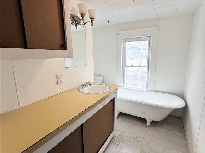 1433 Kenmore Boulevard, Unit 2, Akron, OH 44314 Photo 15