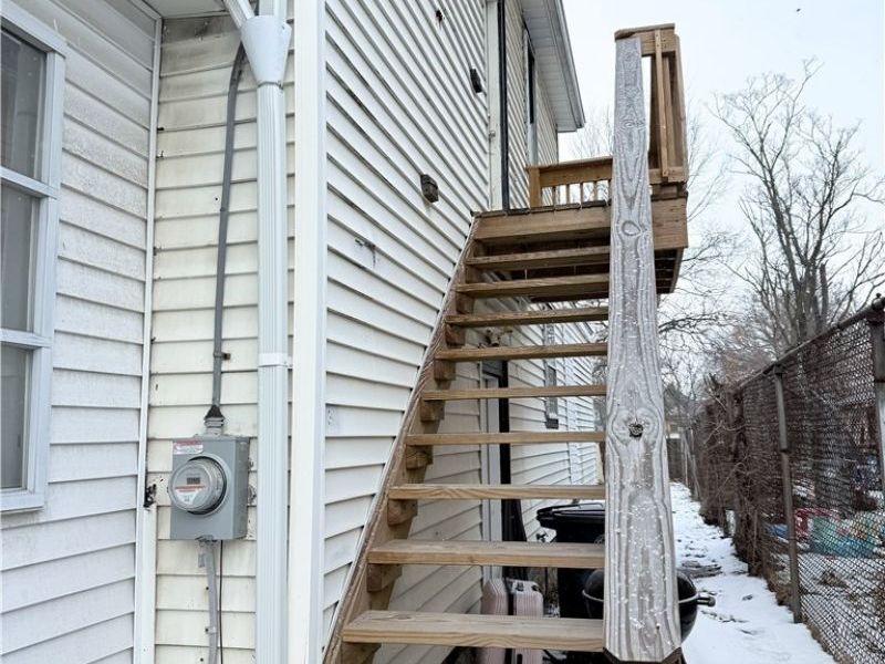 1433 Kenmore Boulevard, Unit 2, Akron, OH 44314 Photo 5