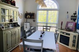 120 Heatherfield Drive photo 4