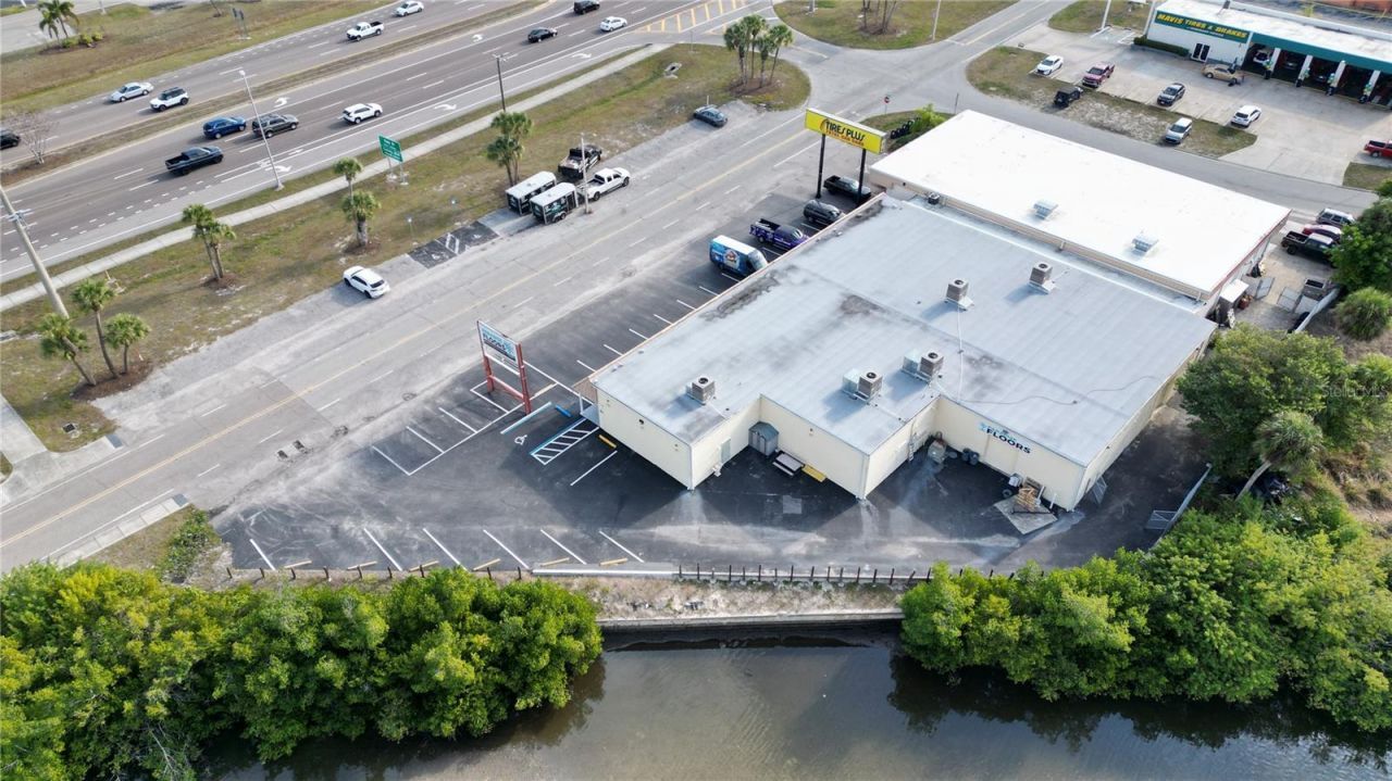 3527 Tamiami Trail, Unit E, Port Charlotte, FL 33952 Photo