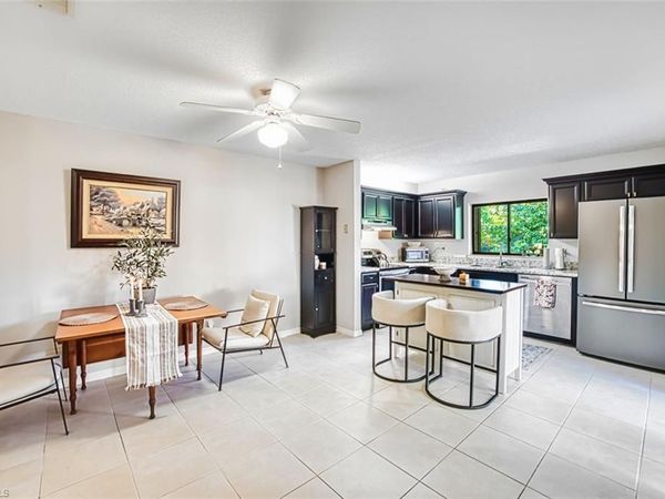 1444 Park Shore CIR, Unit 3, FORT MYERS, FL 33901