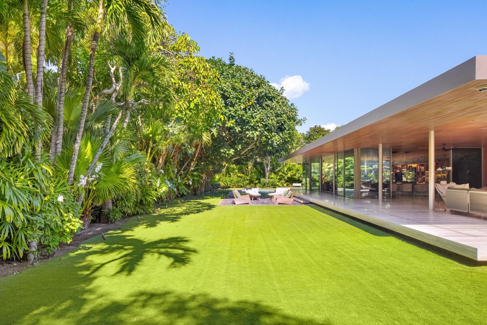 195 Via Marina, Palm Beach, FL 33480 Photo