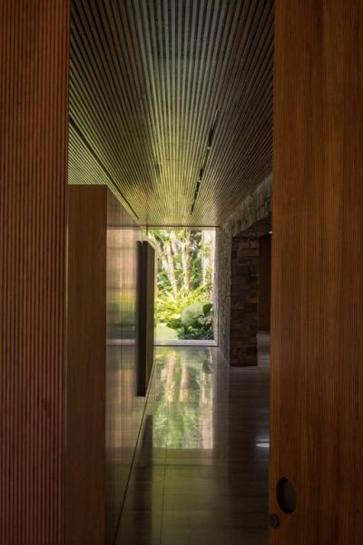 195 Via Marina, Palm Beach, FL 33480 Photo