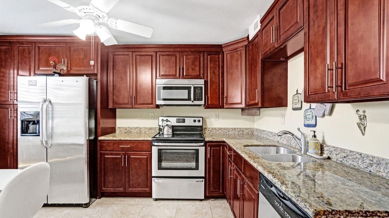 1036 Guildford B, Unit 1036, Boca Raton, FL 33434 Photo