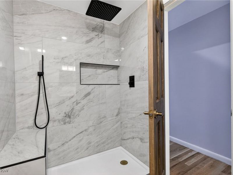 25515 Country Club Boulevard, Unit 12, North Olmsted, OH 44070 Photo 32