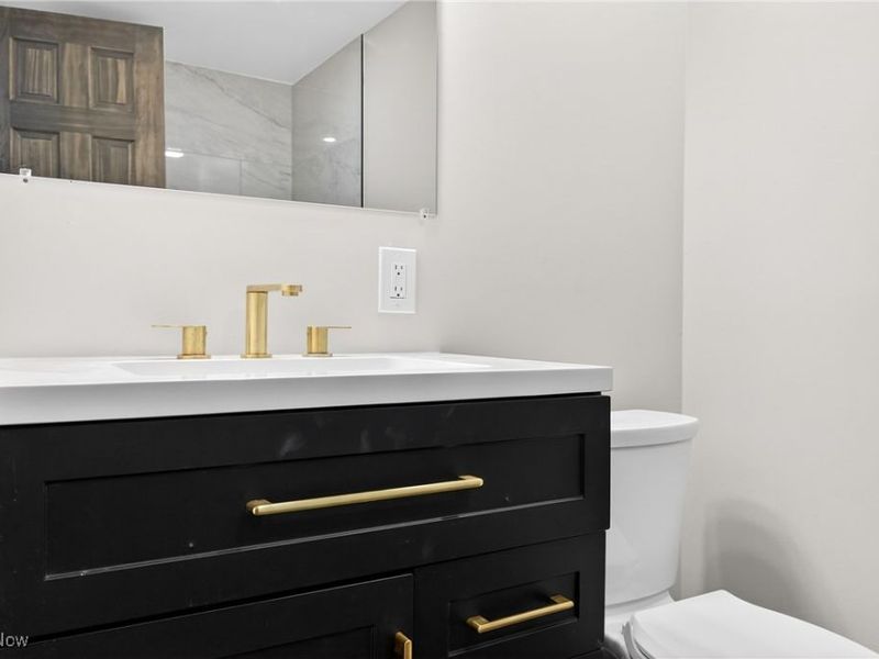 25515 Country Club Boulevard, Unit 12, North Olmsted, OH 44070 Photo 37