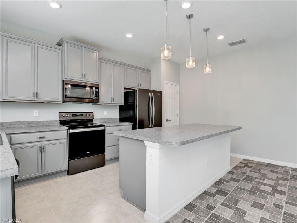 6412 Estero Bay Dr, Fort Myers, FL 33908 Photo