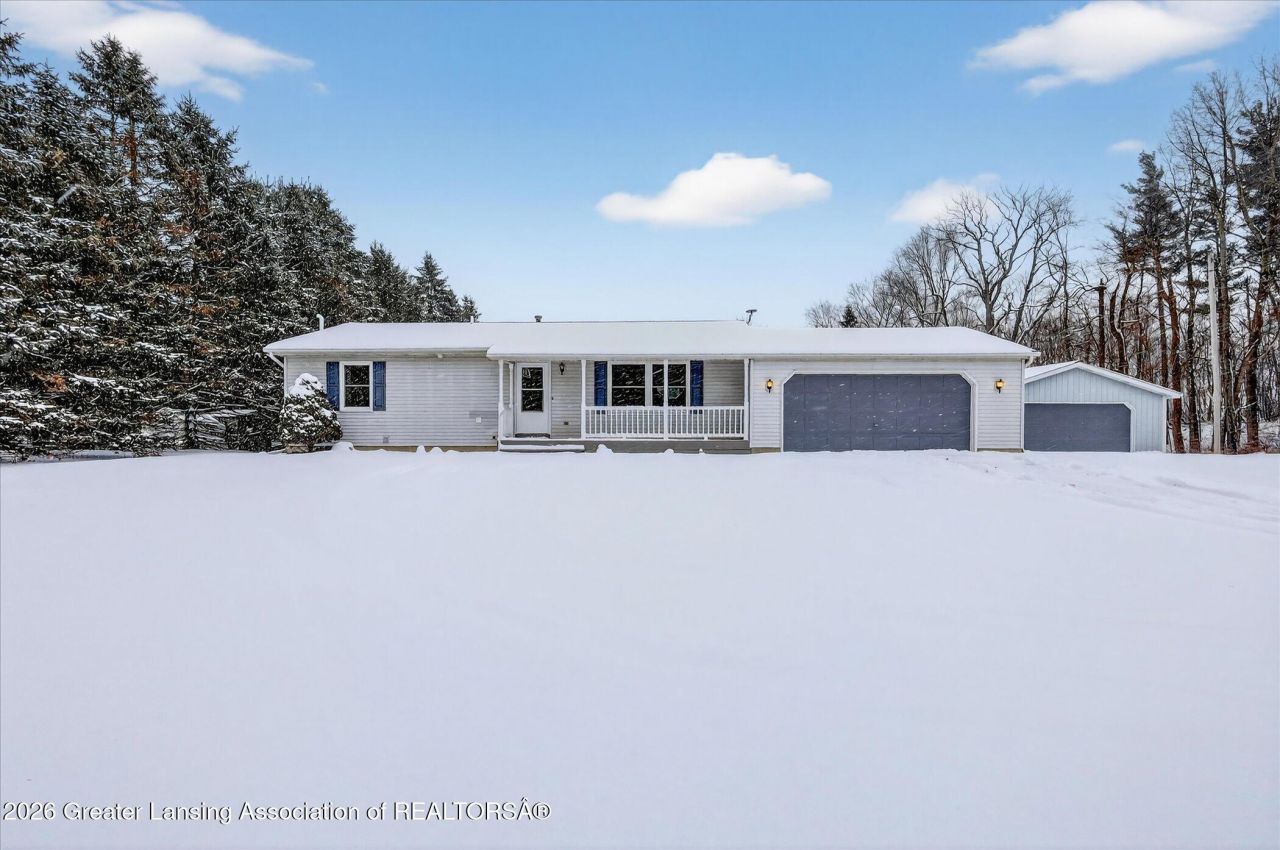 3765 Whittum Road, Eaton Rapids, MI 48827 Main Photo