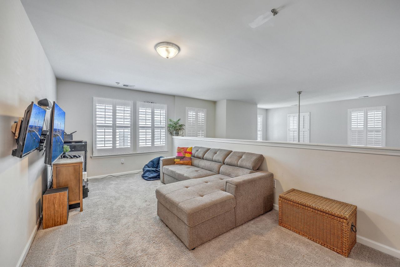 406 Trevi Lane Photo 28