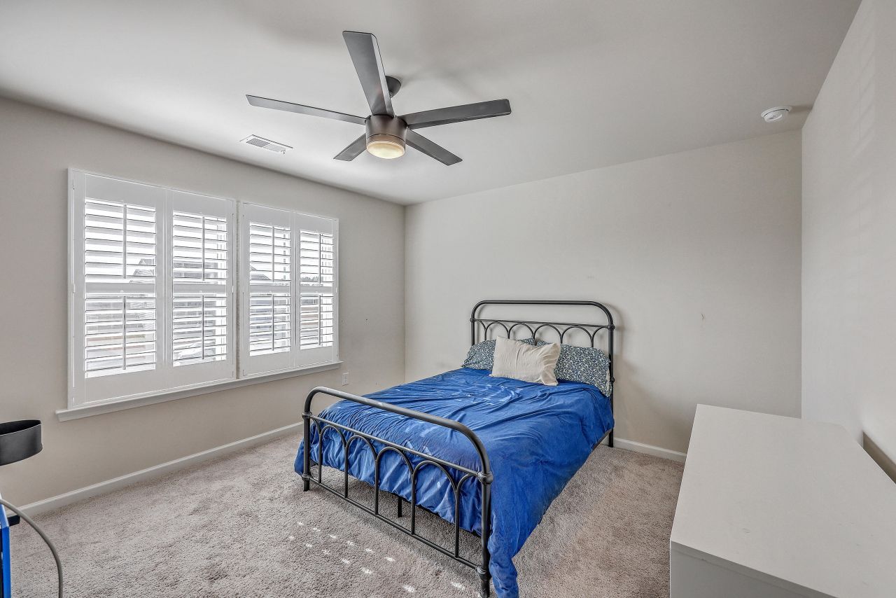 406 Trevi Lane Photo 33