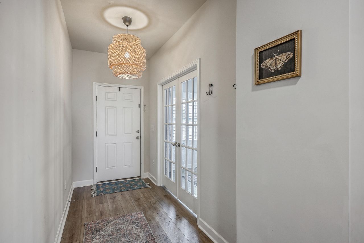 406 Trevi Lane Photo 7