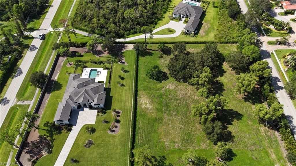 5458 Cherry Wood Dr, Naples, FL 34119 Photo