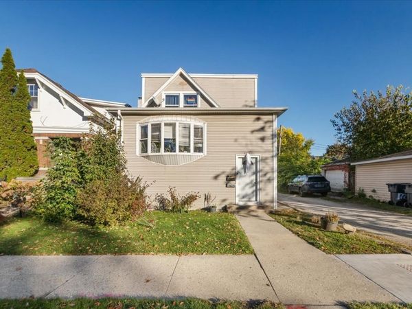 1213 Darrow Avenue, Evanston, IL 60202