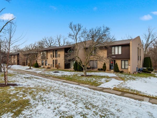 1100 Holbrook Road, Unit D, Homewood, IL 60430