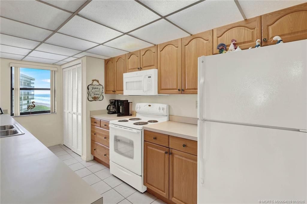 10044 S Ocean Drive, Unit 801, Jensen Beach, FL 34957 Photo