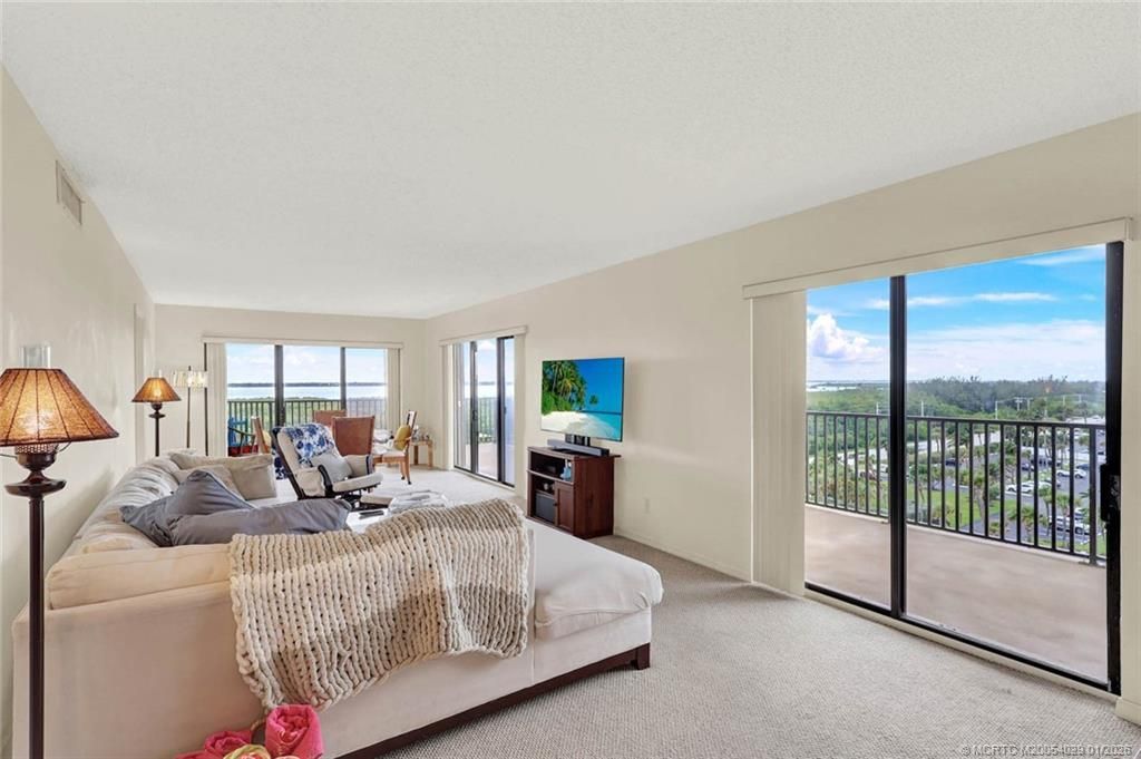 10044 S Ocean Drive, Unit 801, Jensen Beach, FL 34957 Photo