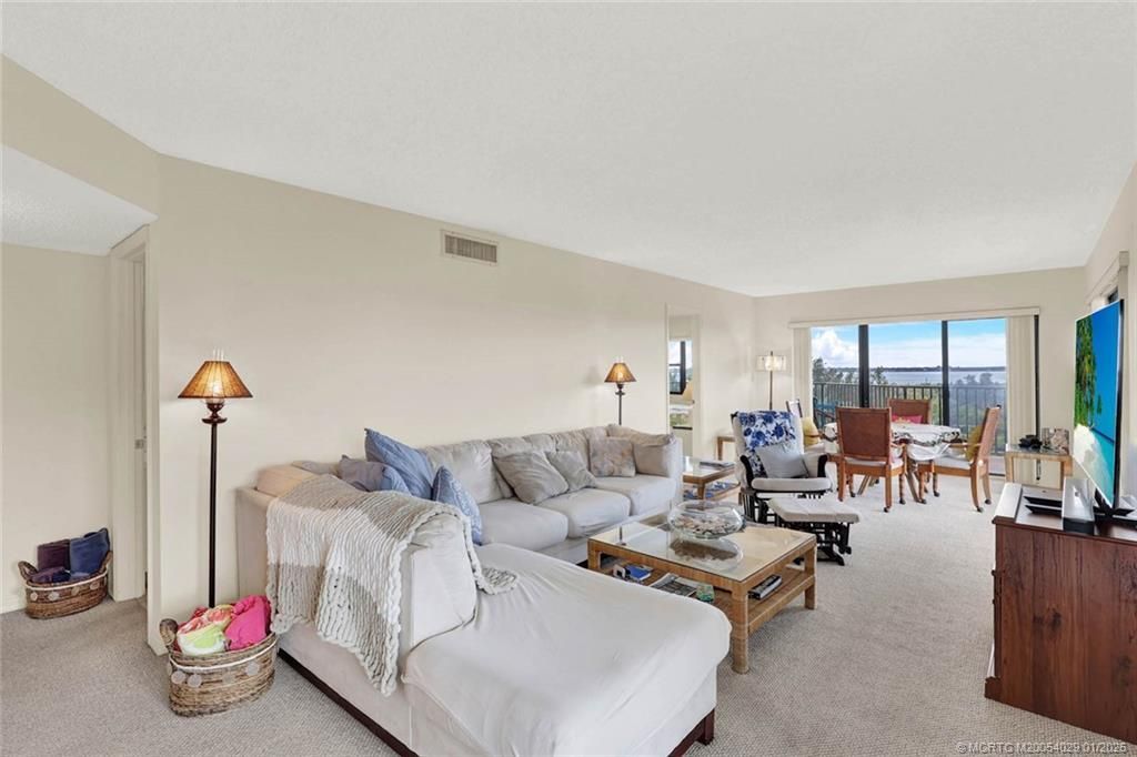 10044 S Ocean Drive, Unit 801, Jensen Beach, FL 34957 Photo