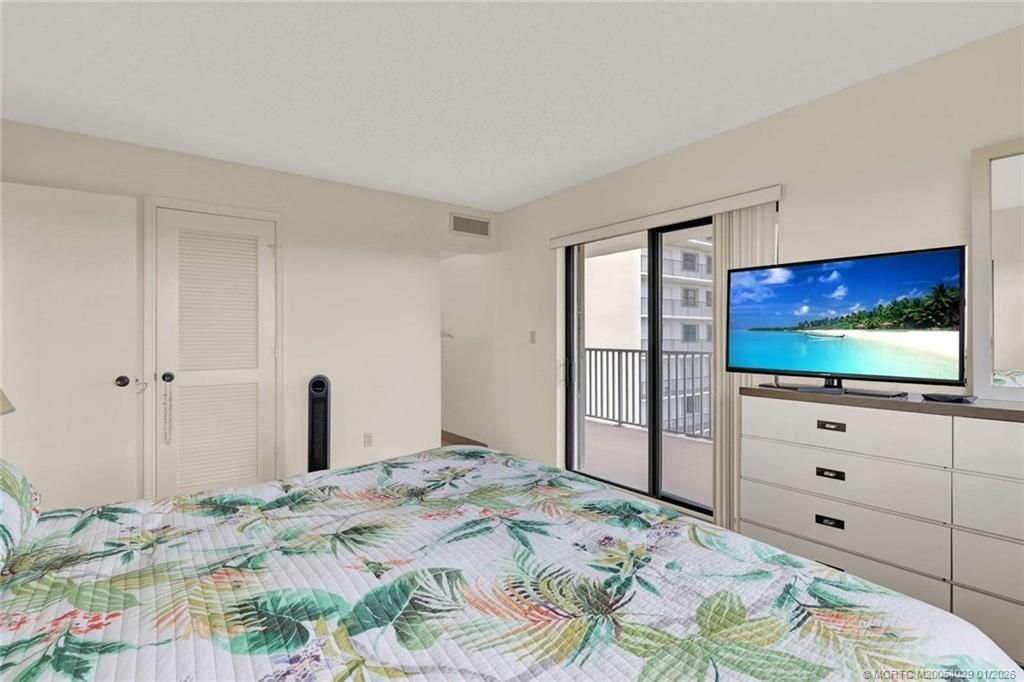 10044 S Ocean Drive, Unit 801, Jensen Beach, FL 34957 Photo