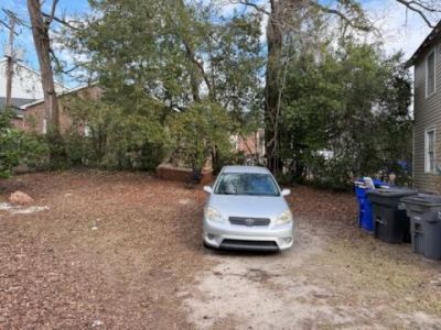 4673 Oakwood Avenue Photo 6