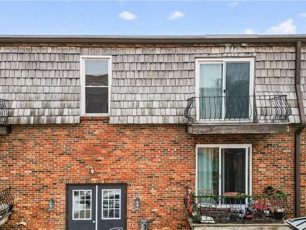 4430 Jarboe Street, Unit 6, Kansas City, MO 64111