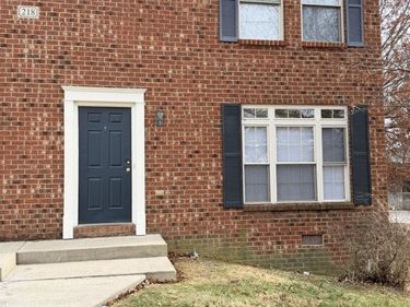 218 Wayne Drive, Unit 2, Richmond, KY 40475