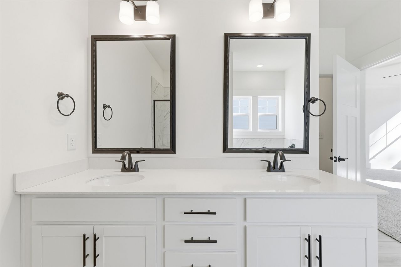 427 White Willow Way Photo 21