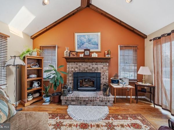 4 SANTINA COURT, LAWRENCEVILLE, NJ 08648