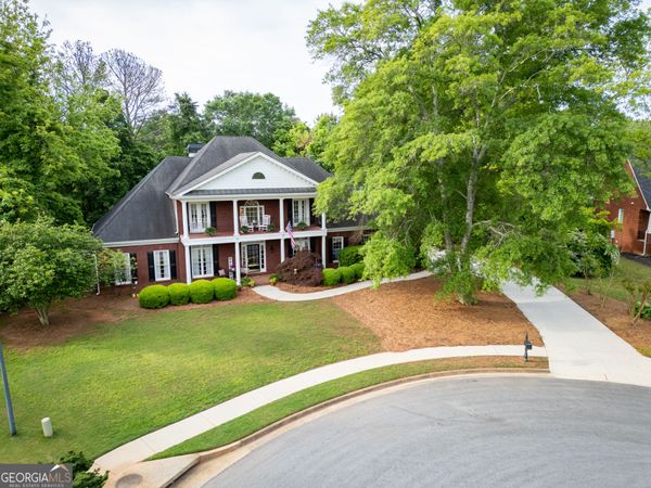 1060 Fox Hollow Court, Statham, GA 30666