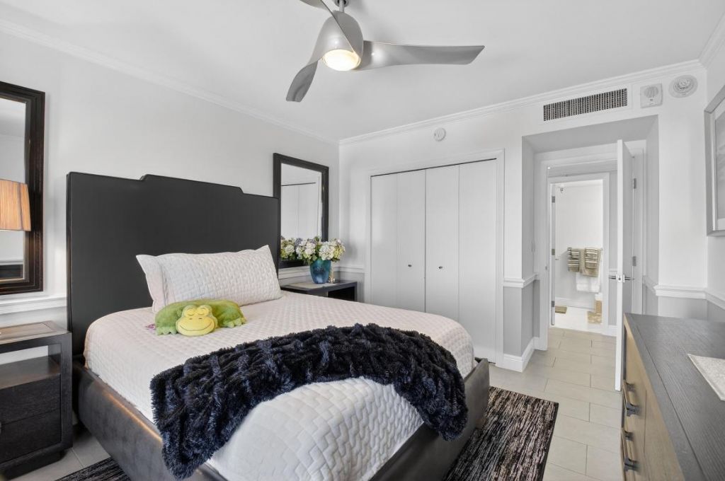 555 SE 6th Avenue, Unit 9g, Delray Beach, FL 33483 Photo