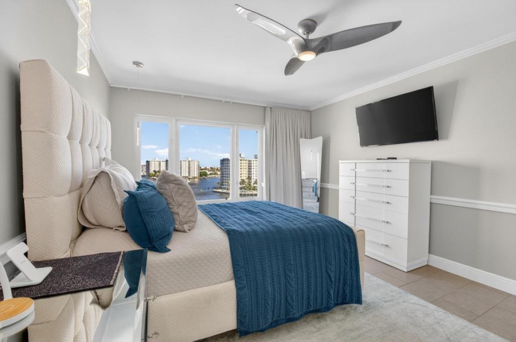 555 SE 6th Avenue, Unit 9g, Delray Beach, FL 33483 Photo