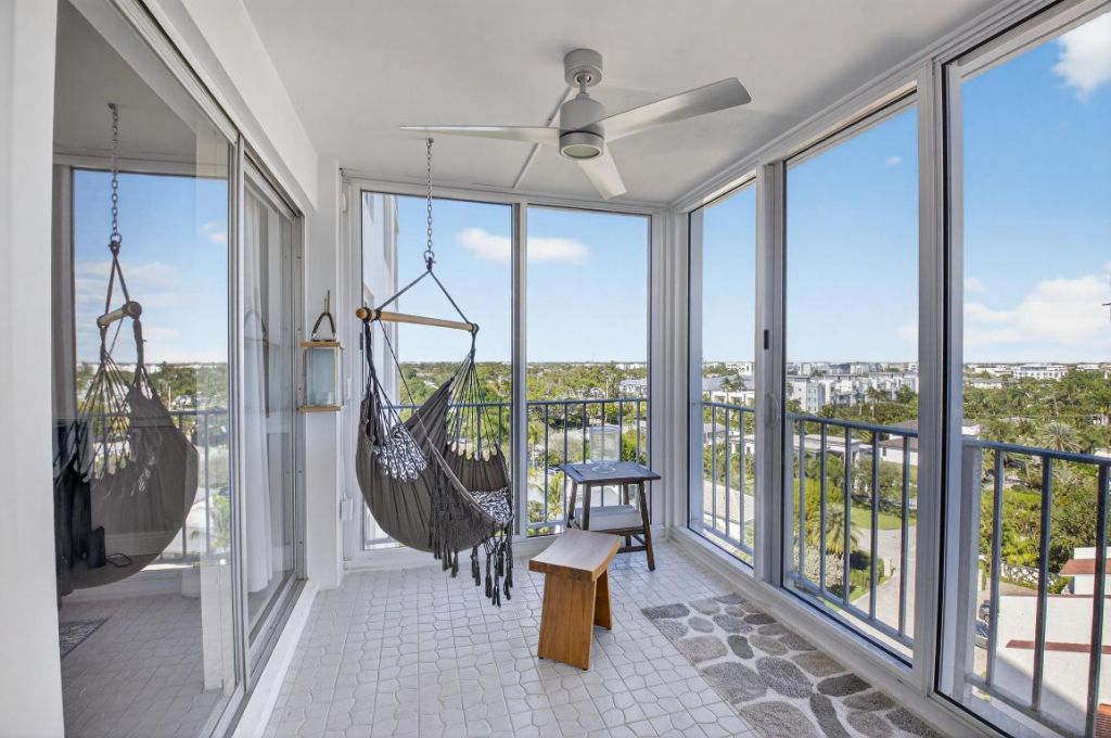 555 SE 6th Avenue, Unit 9g, Delray Beach, FL 33483 Photo