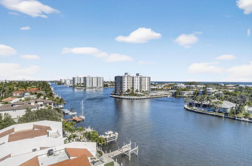 555 SE 6th Avenue, Unit 9g, Delray Beach, FL 33483 Photo