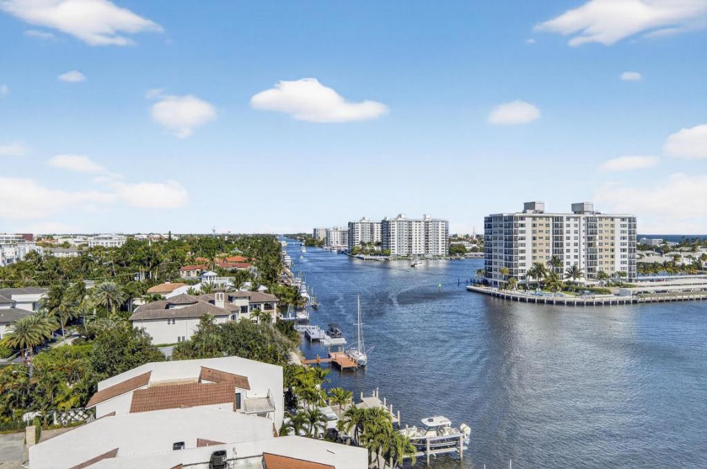 555 SE 6th Avenue, Unit 9g, Delray Beach, FL 33483 Photo