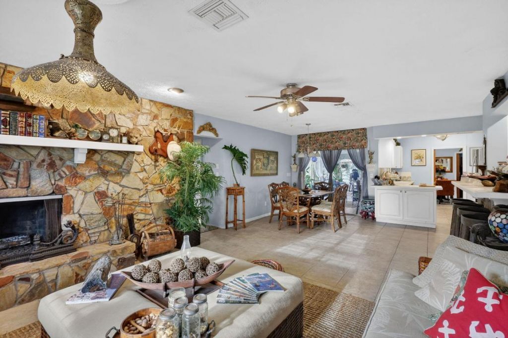 1207 SE Palm Beach Road, Port Saint Lucie, FL 34952 Photo