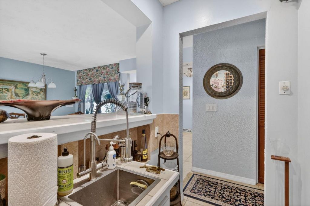 1207 SE Palm Beach Road, Port Saint Lucie, FL 34952 Photo