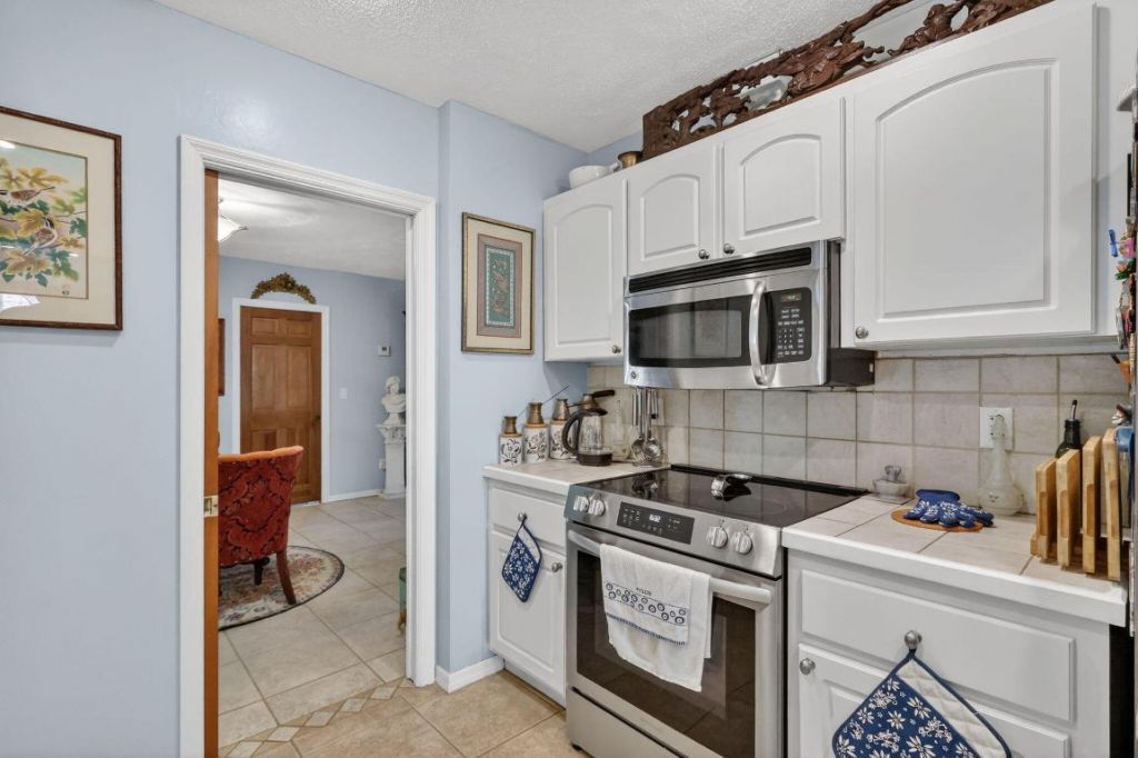 1207 SE Palm Beach Road, Port Saint Lucie, FL 34952 Photo