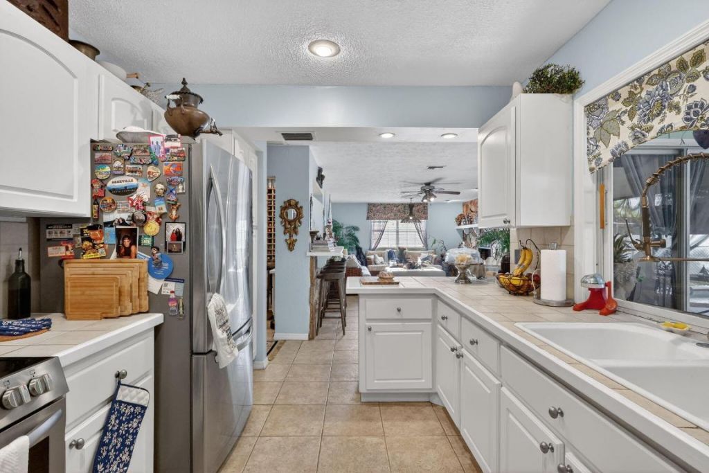 1207 SE Palm Beach Road, Port Saint Lucie, FL 34952 Photo