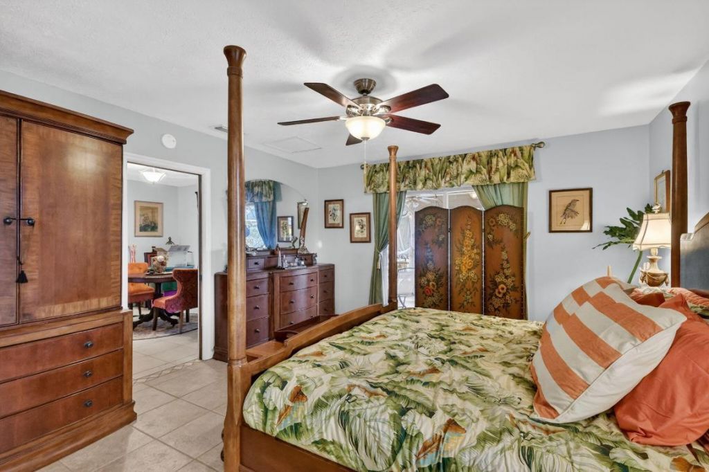 1207 SE Palm Beach Road, Port Saint Lucie, FL 34952 Photo