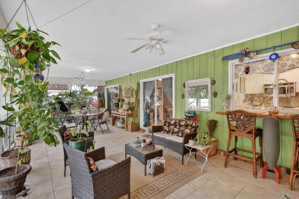 1207 SE Palm Beach Road, Port Saint Lucie, FL 34952 Photo