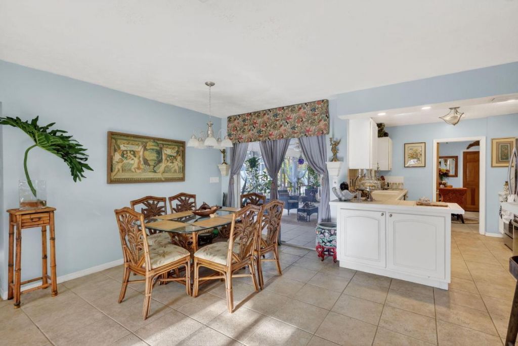 1207 SE Palm Beach Road, Port Saint Lucie, FL 34952 Photo