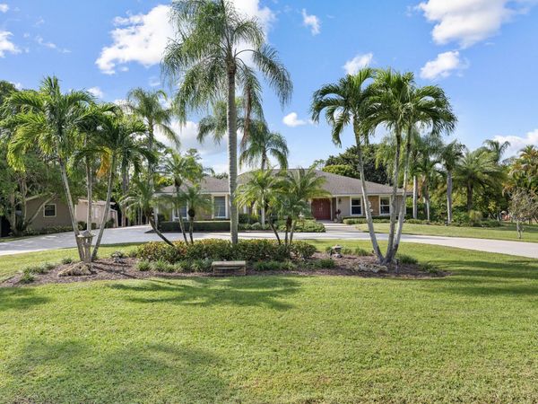 14409 67th Trail N, Palm Beach Gardens, FL 33418